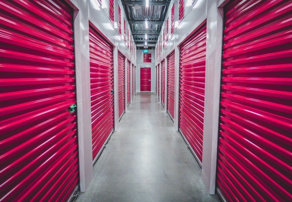 Investing in Storage Unit Business